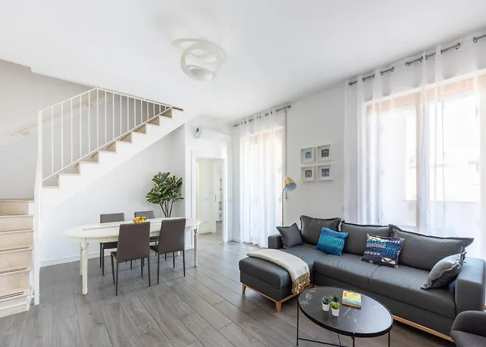 Bocconi'S Nest - Close To Duomo With Terrace